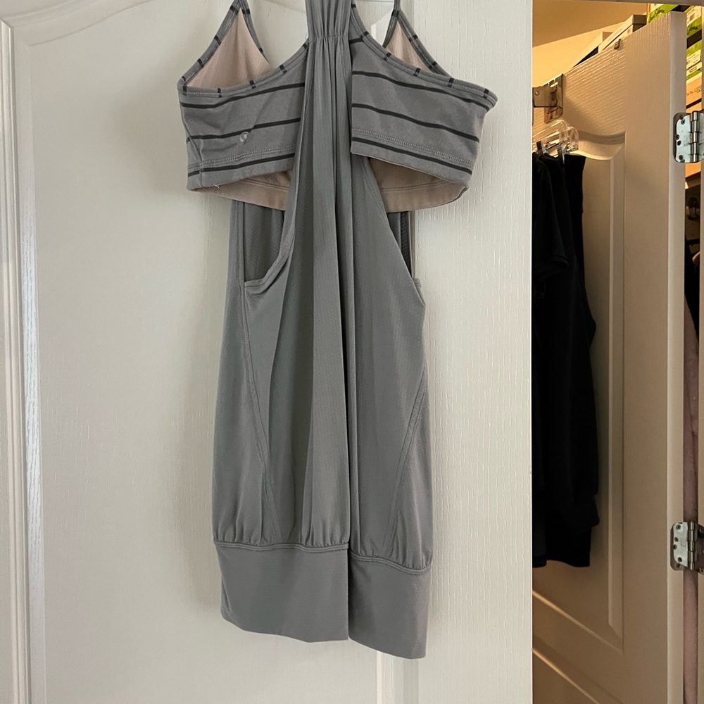 Lululemon workout tank top